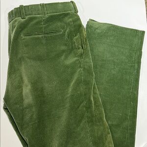 Hilditch & Key Men's Corduroy Trousers in Bottle Green 30R